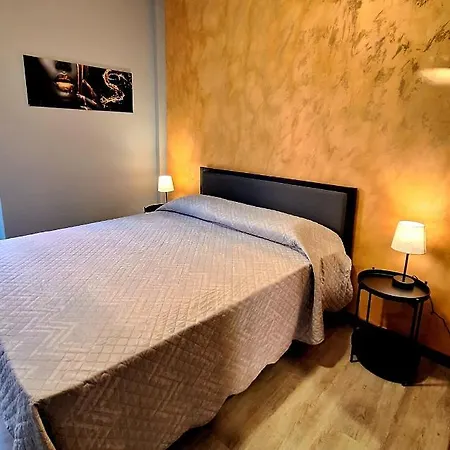 Civic153 - Al Glicine * Verona